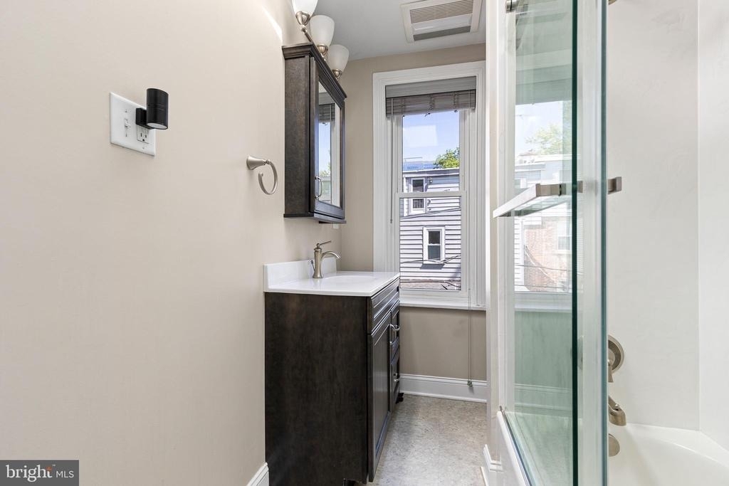 1010 Trenton Place - Photo 16