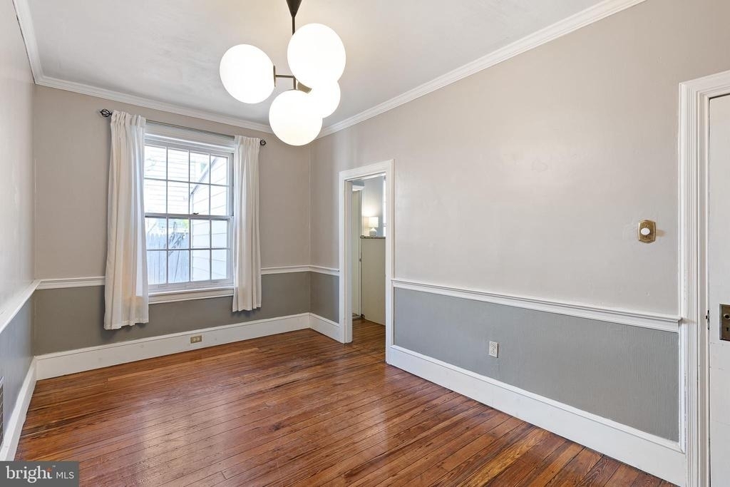 1010 Trenton Place - Photo 10