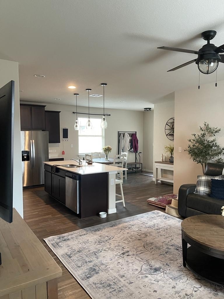 160 Earl Keen St - Photo 5