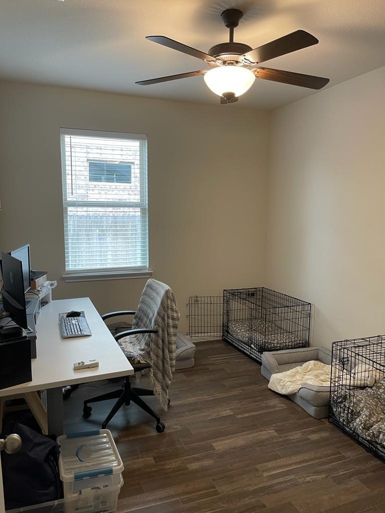 160 Earl Keen St - Photo 17