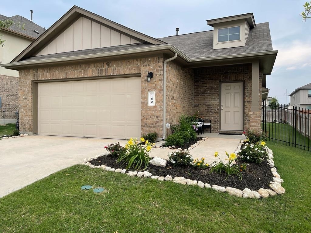 160 Earl Keen St - Photo 1