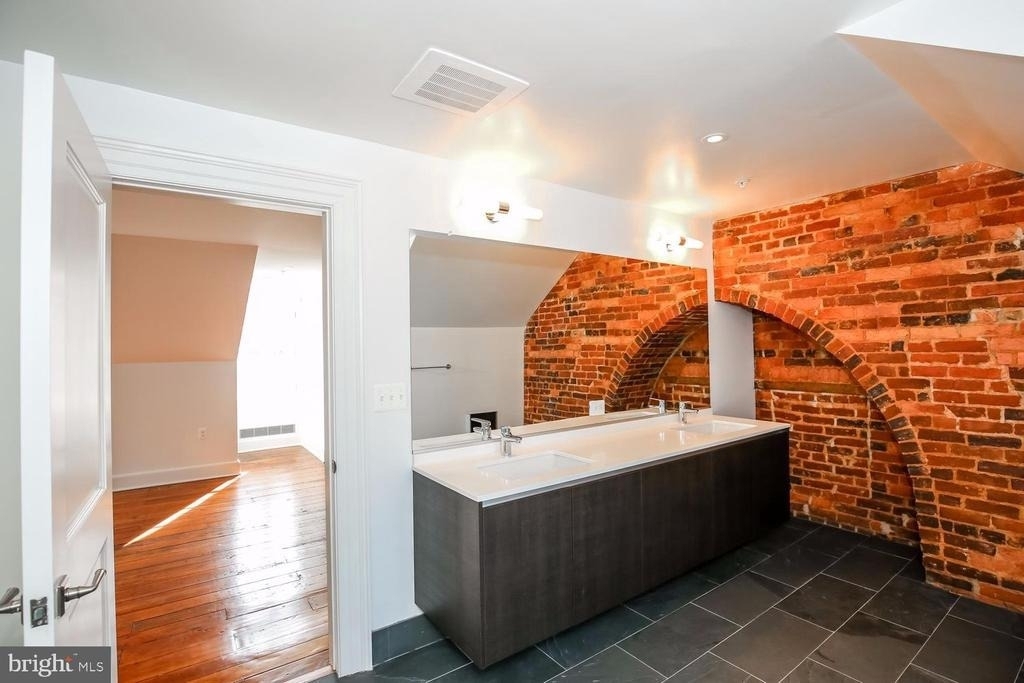 3009 M Street Nw - Photo 22