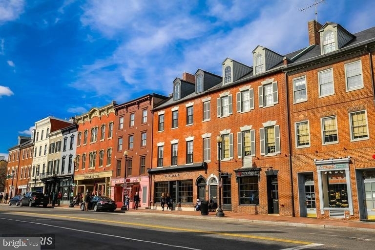 3009 M Street Nw - Photo 0