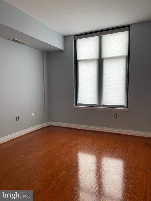 2120 Vermont Avenue Nw - Photo 9