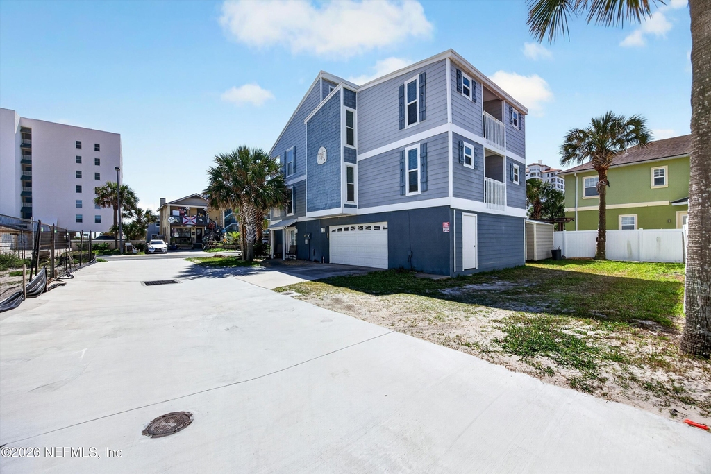 724 1st Street - Photo 63