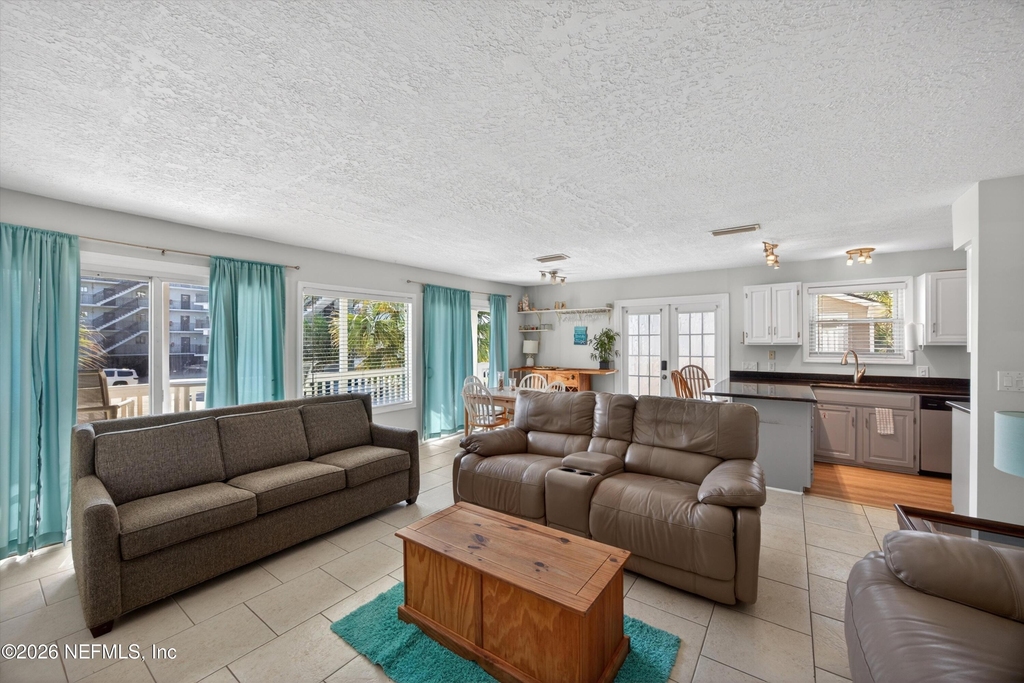 724 1st Street - Photo 38