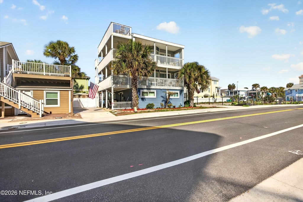 724 1st Street - Photo 32