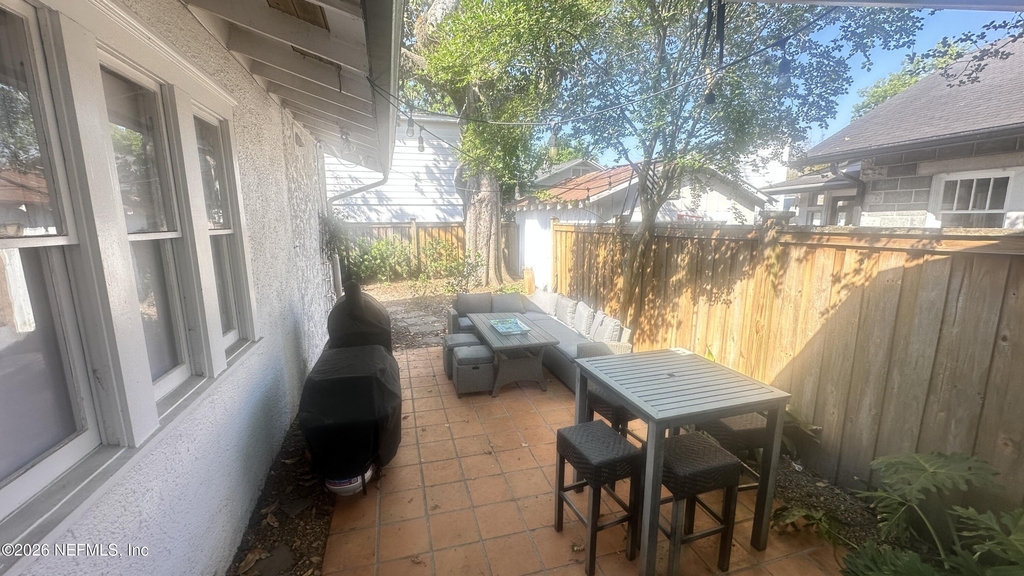 1332 Belvedere Avenue - Photo 5