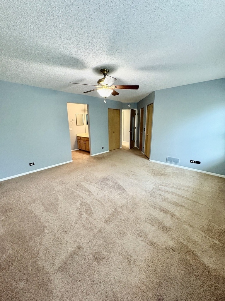 319 Deer Glen Way - Photo 17