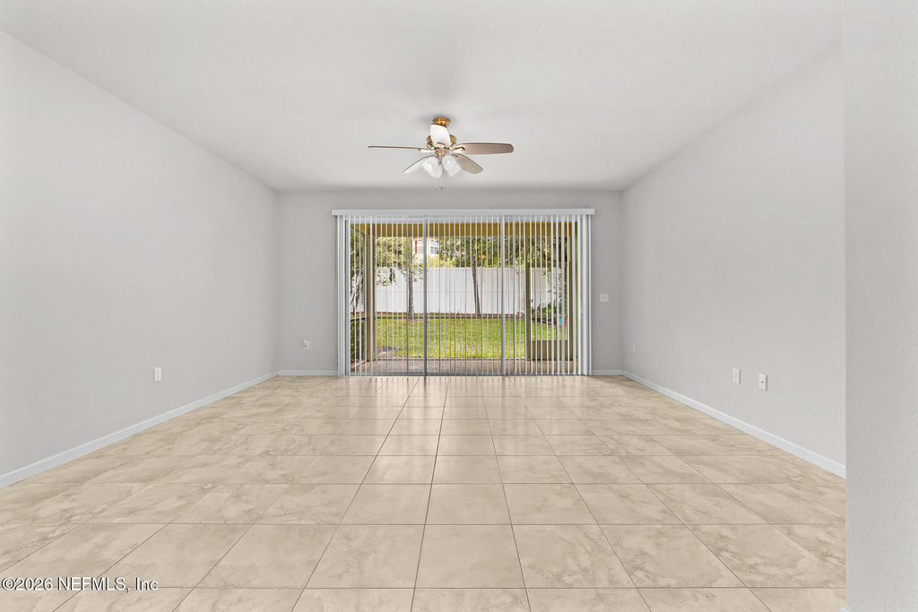 6791 Roundleaf Drive - Photo 16