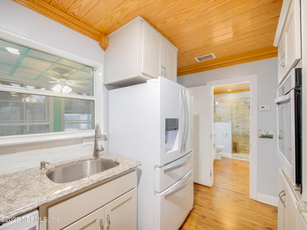 6472 Putnam Street - Photo 8