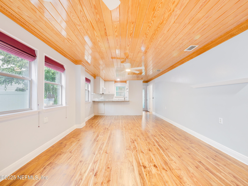 6472 Putnam Street - Photo 1