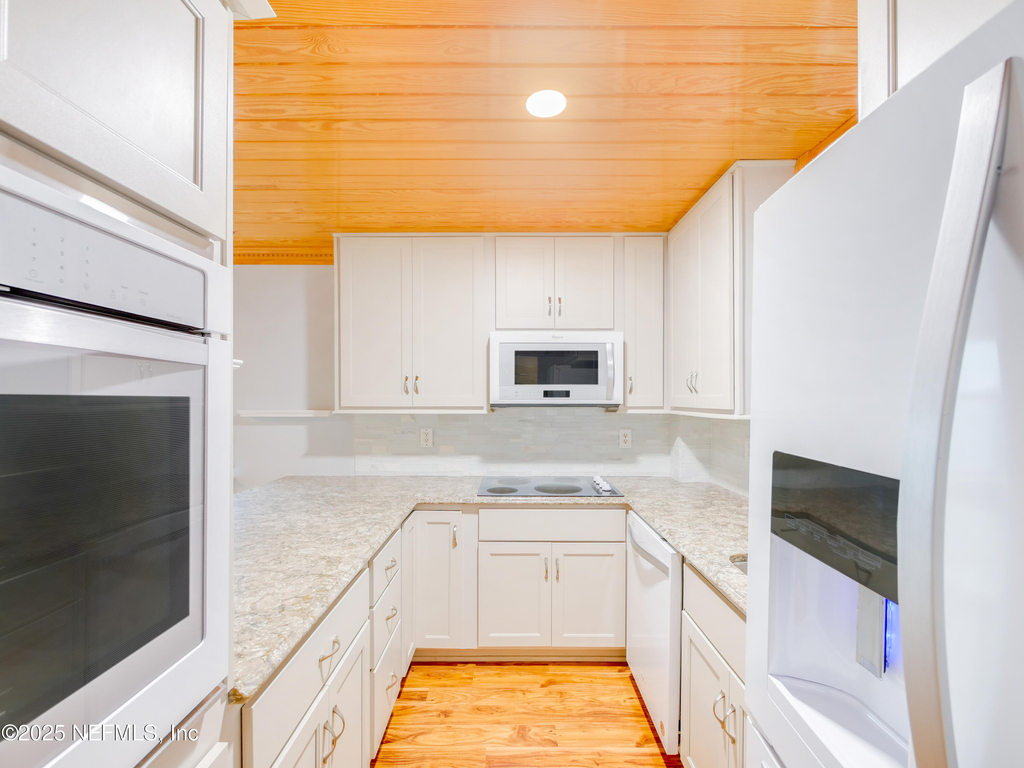 6472 Putnam Street - Photo 6