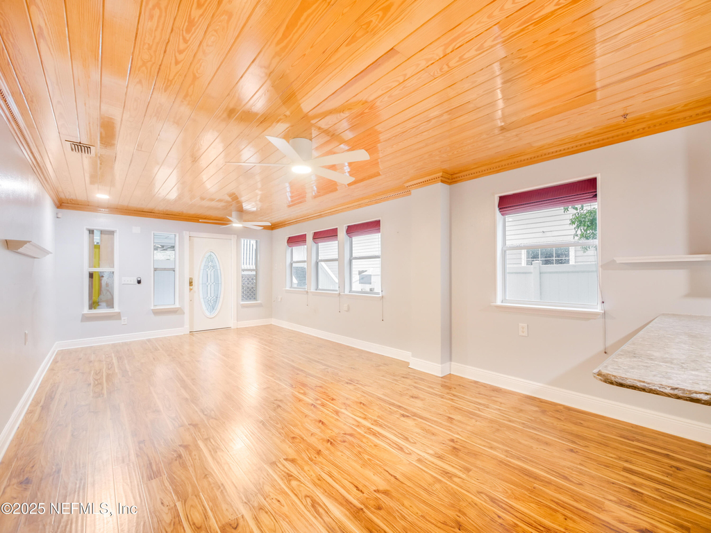 6472 Putnam Street - Photo 10