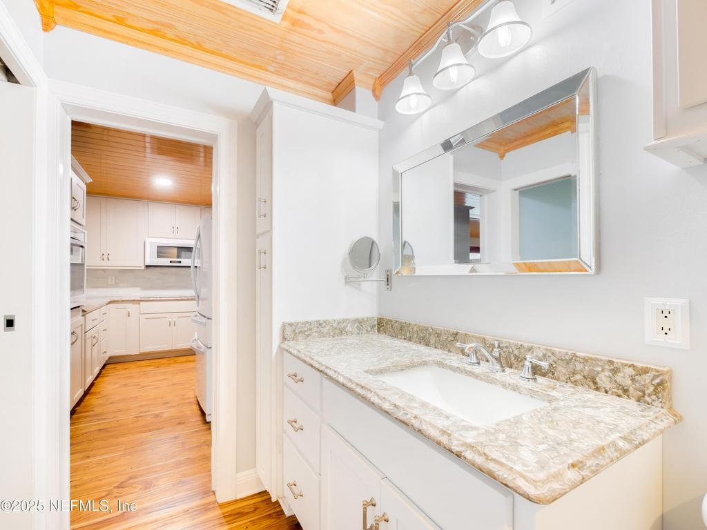 6472 Putnam Street - Photo 13