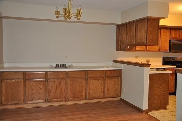 101 S Oakhurst Drive - Photo 2