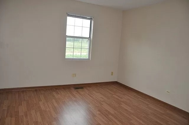 101 S Oakhurst Drive - Photo 4