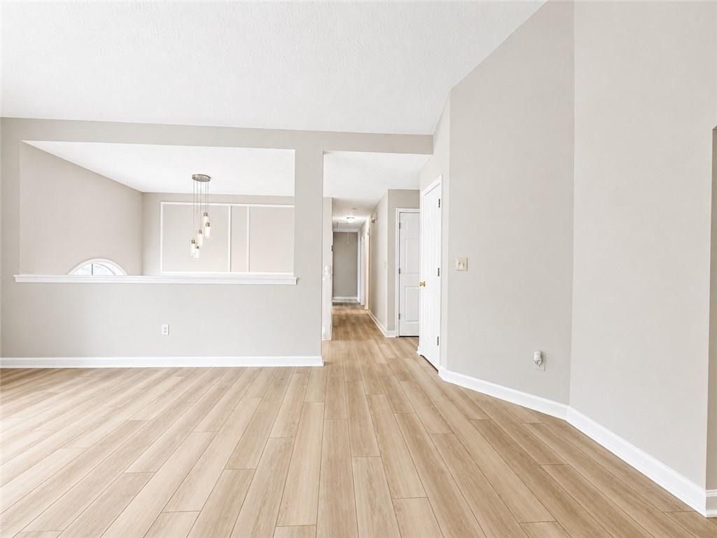1400 Chalet Circle - Photo 4