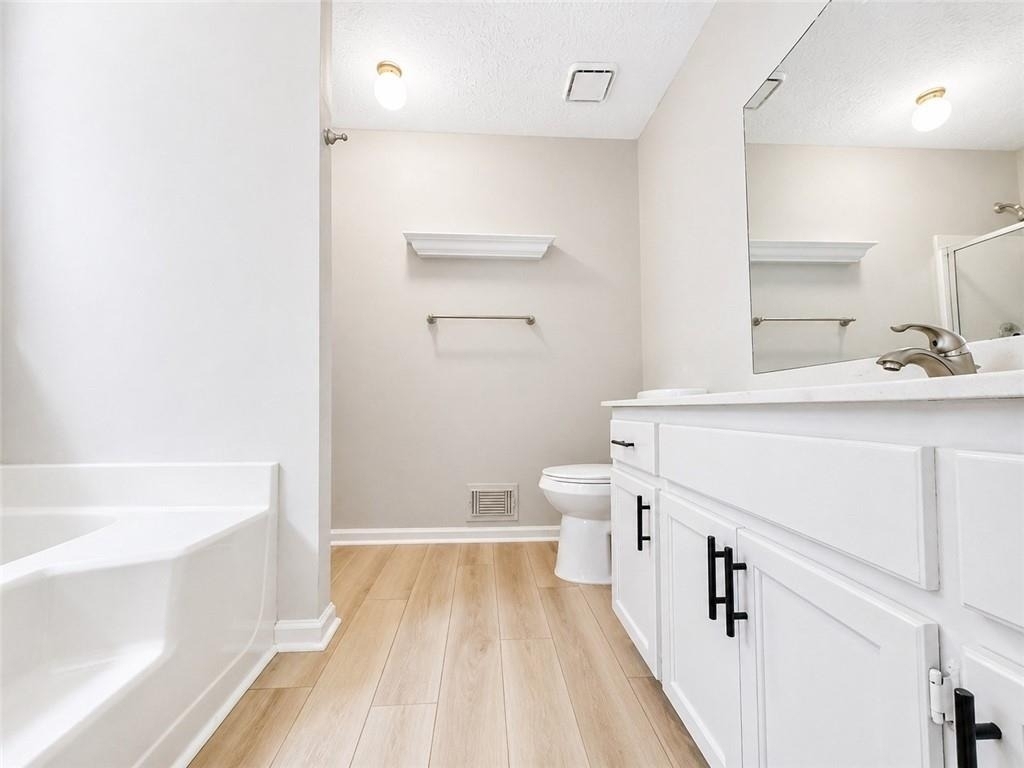 1400 Chalet Circle - Photo 8