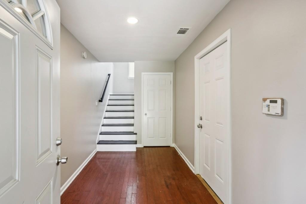 753 Prince Place - Photo 8