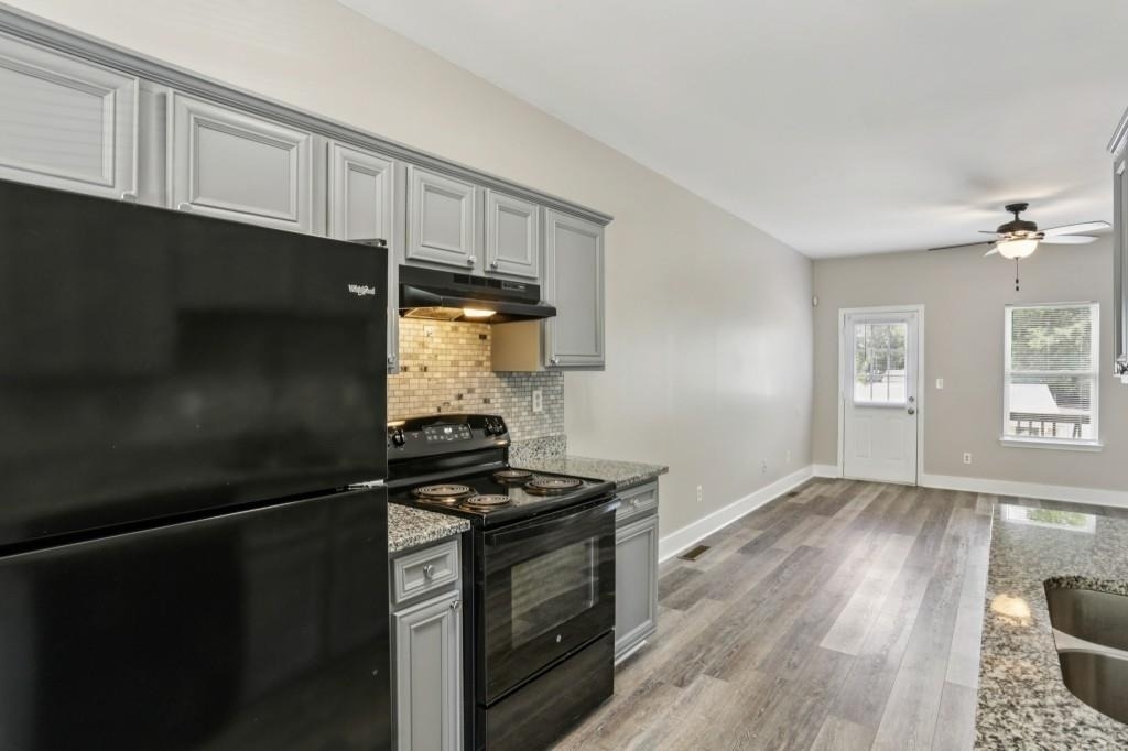 751 Prince Place - Photo 16