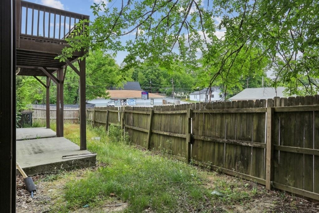 751 Prince Place - Photo 32