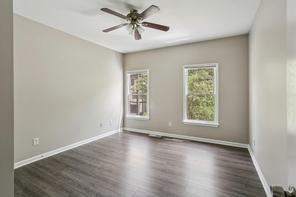740 Prince Place - Photo 3
