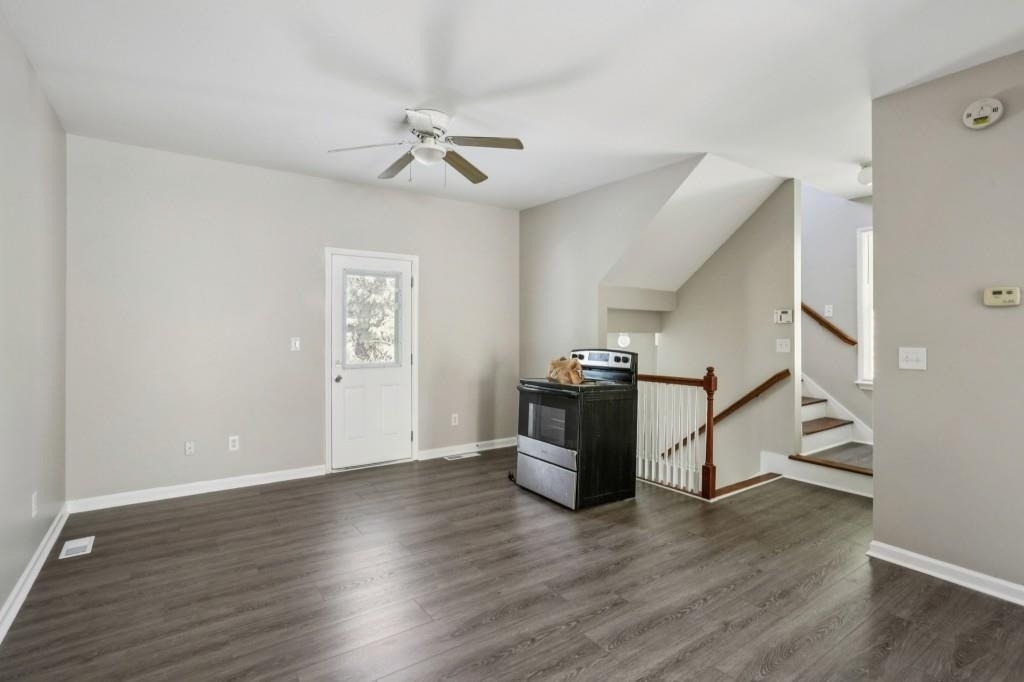 740 Prince Place - Photo 11
