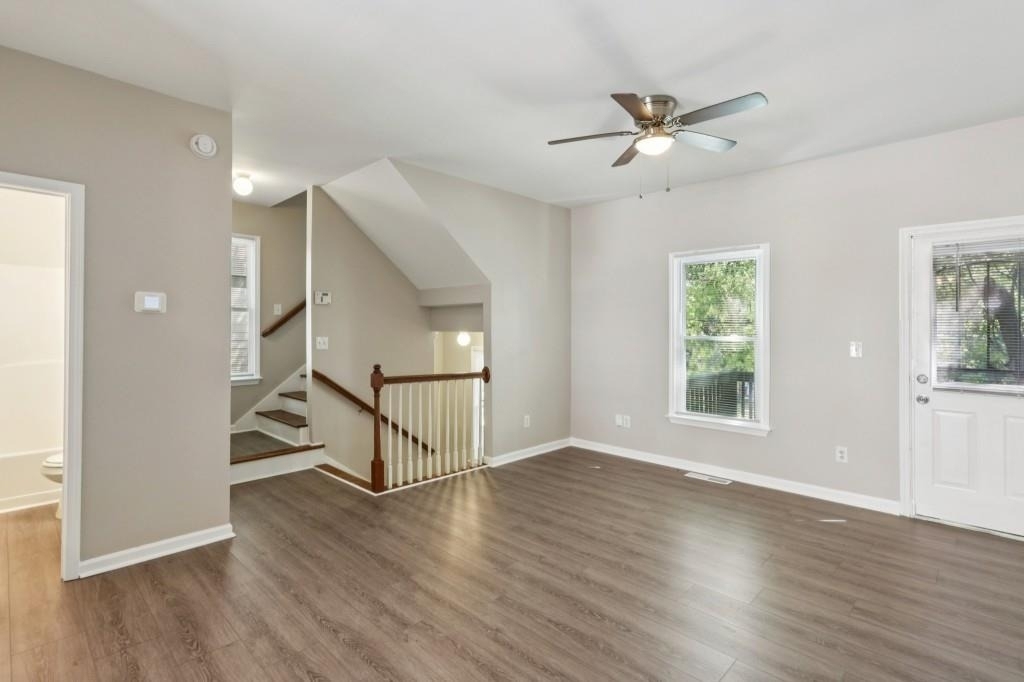739 Prince Place - Photo 11