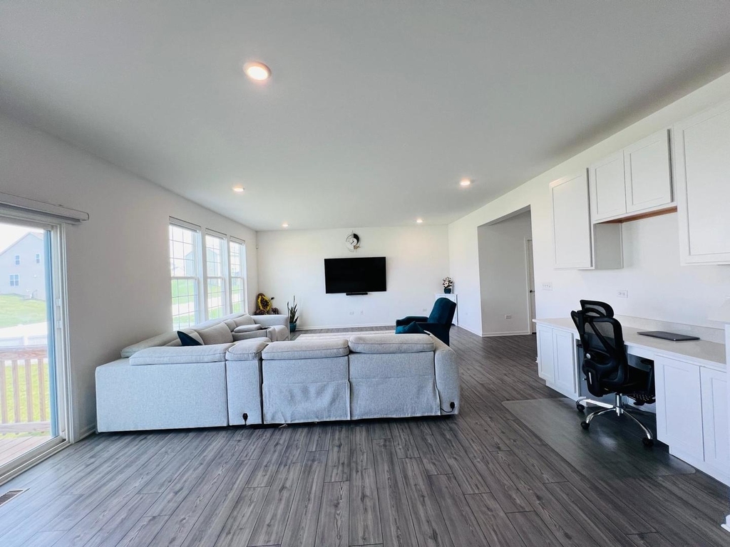1188 Josie Lane - Photo 5