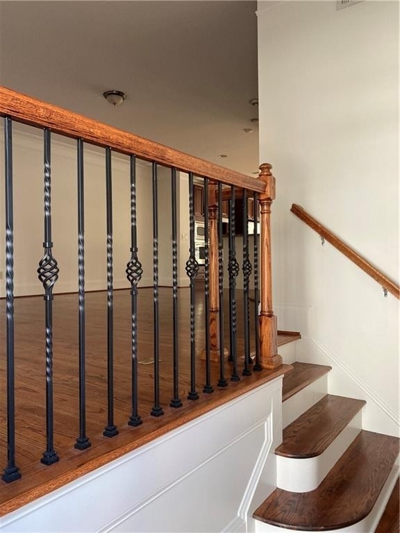 2783 Durham Drive Ne - Photo 2