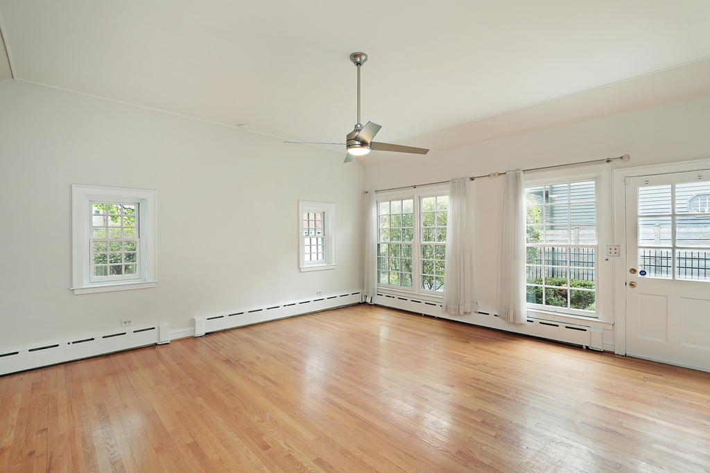 651 Brier Street - Photo 4