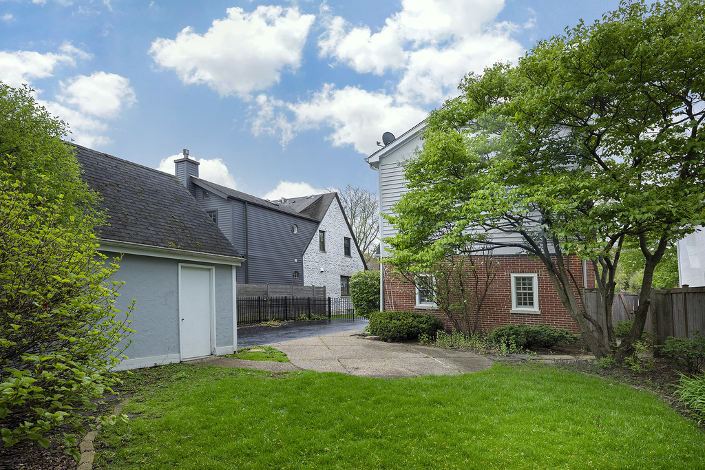 651 Brier Street - Photo 1