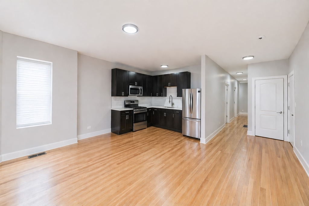 7944 S Ellis Avenue - Photo 3