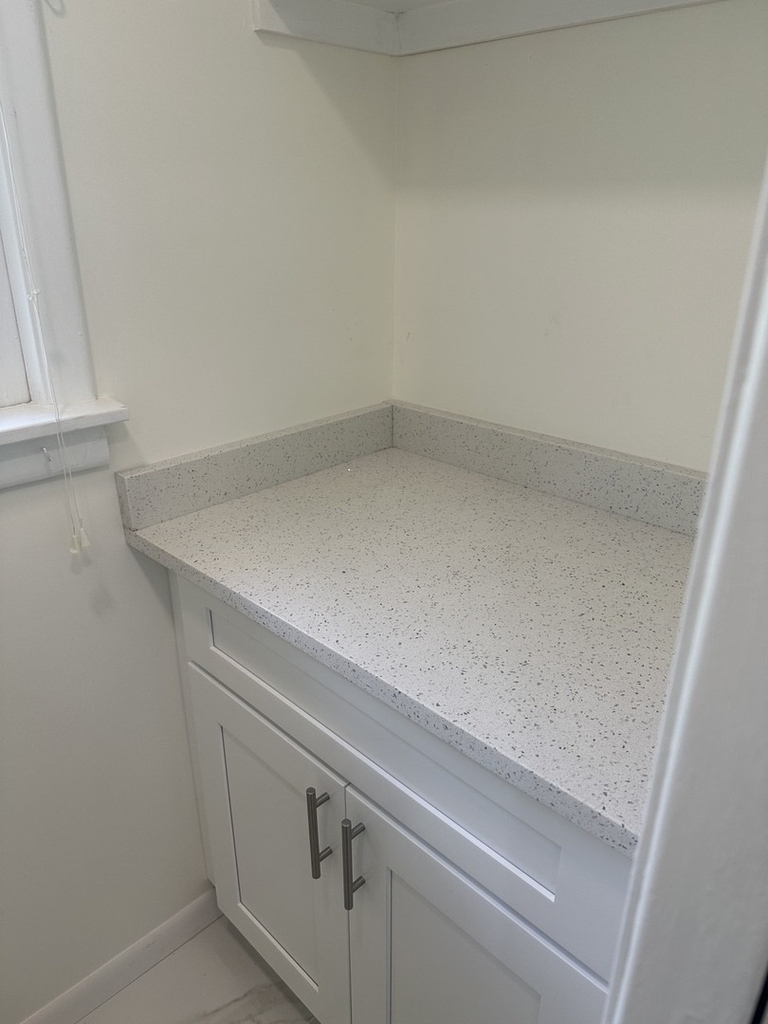 2030 Crestwood Lane - Photo 9