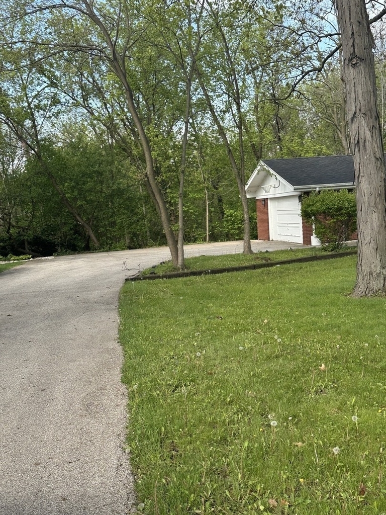 2030 Crestwood Lane - Photo 12