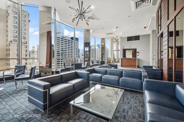 535 N Michigan Avenue - Photo 19