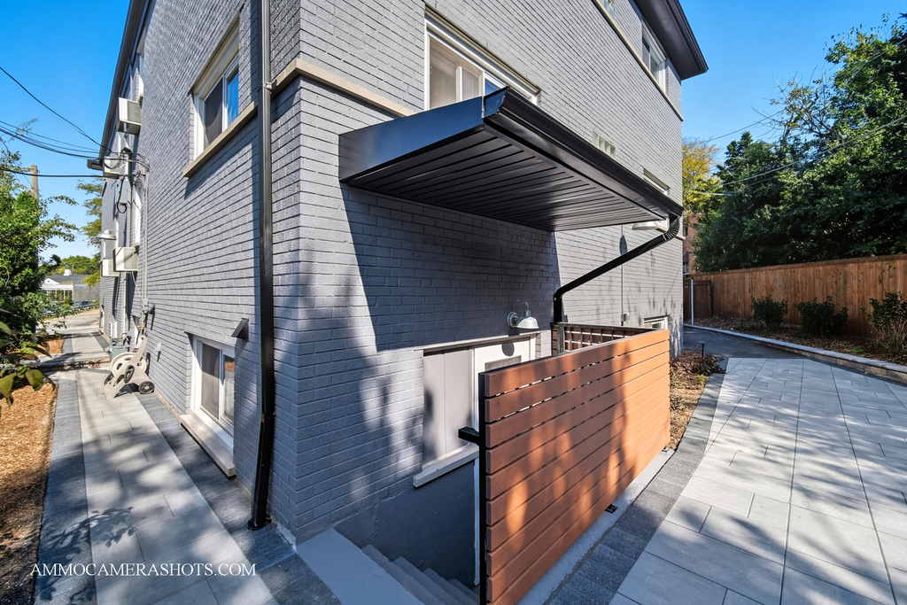 143 Ann Street - Photo 1