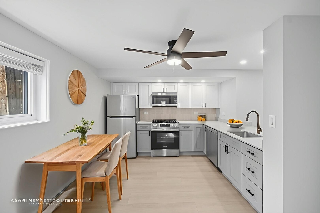 143 Ann Street - Photo 7