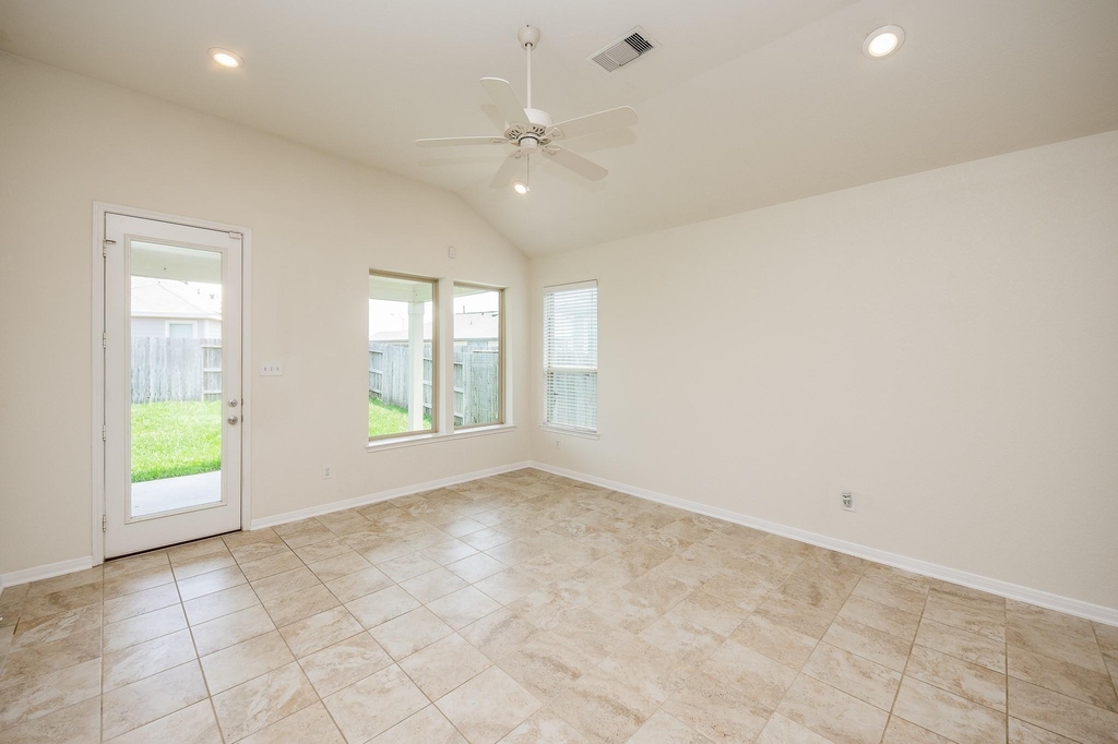 4614 Westgreen Ridge Road - Photo 9