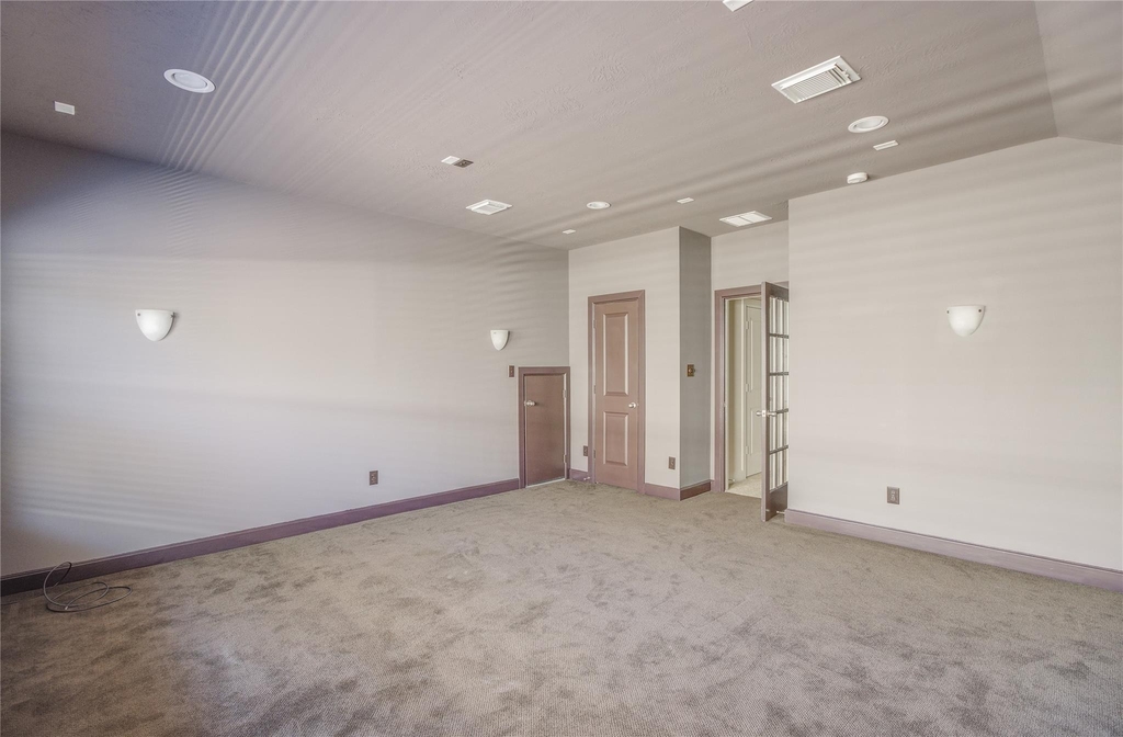 70 S Almondell Circle - Photo 24