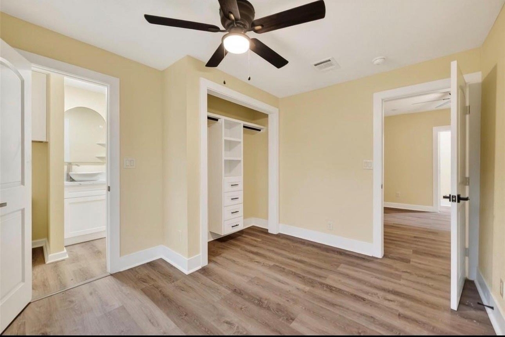 2725 Avenue F - Photo 13