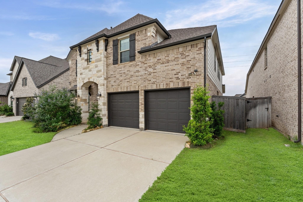 10427 Rigel Ridge Way - Photo 2