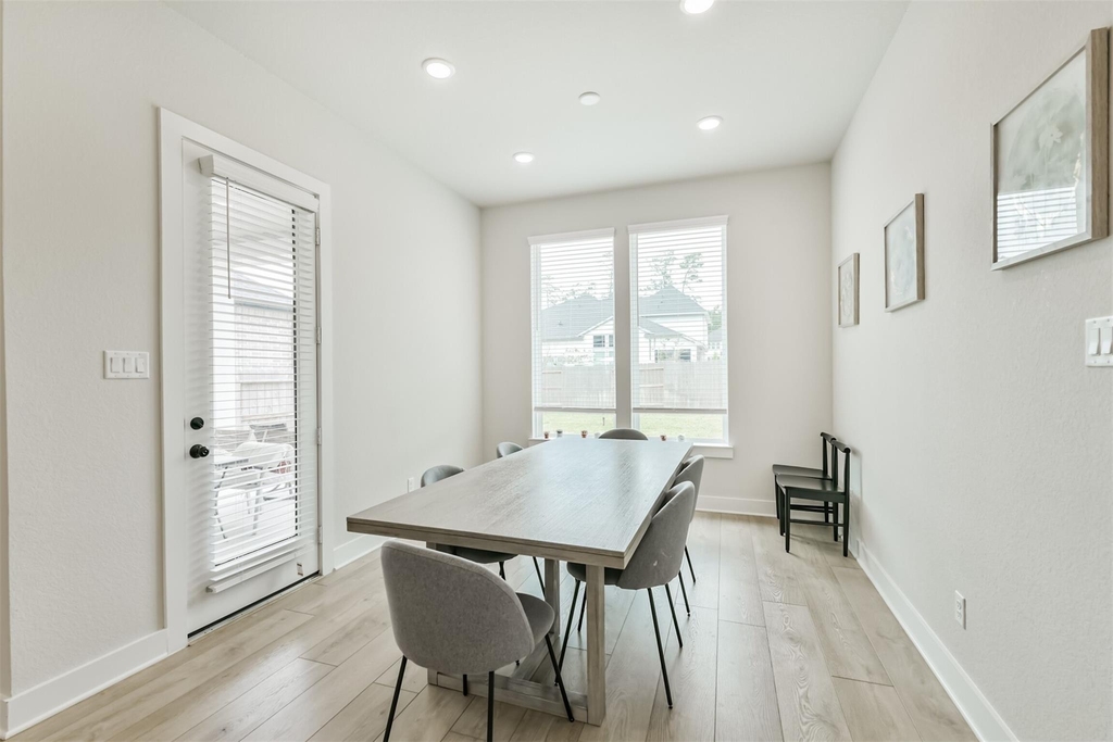 9243 Trimble Landing Drive - Photo 13