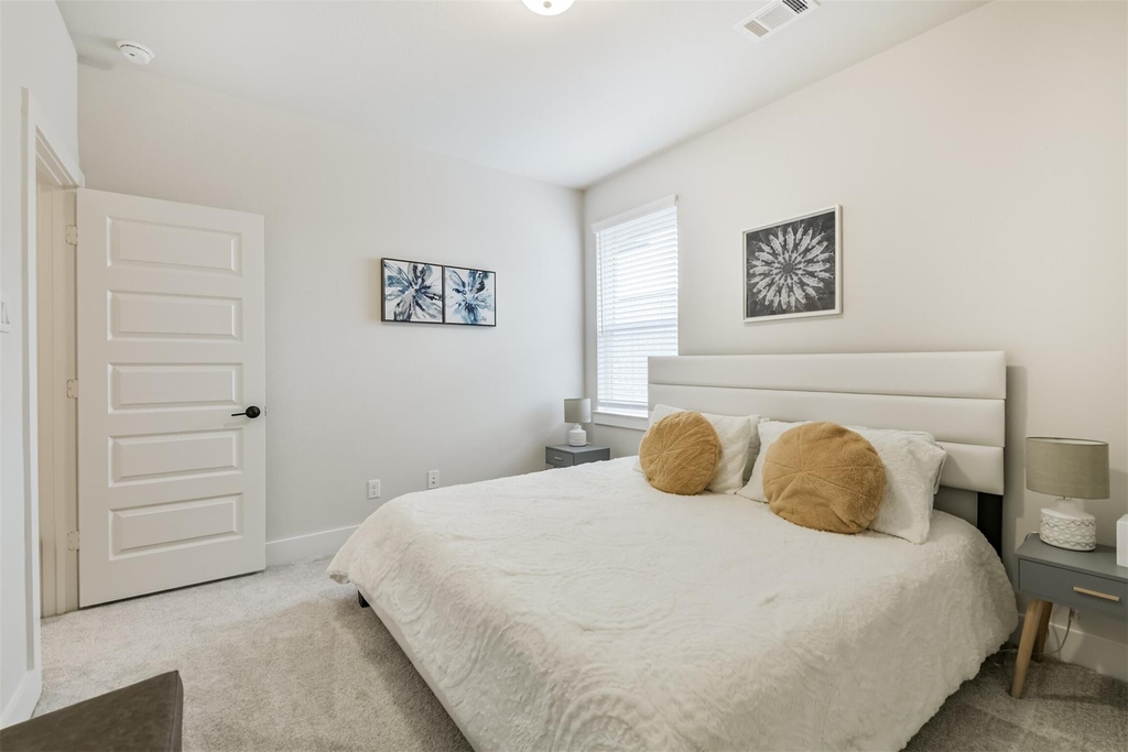 9243 Trimble Landing Drive - Photo 24