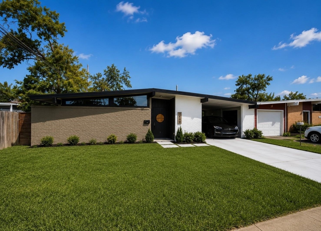 7609 Amelia Road - Photo 1