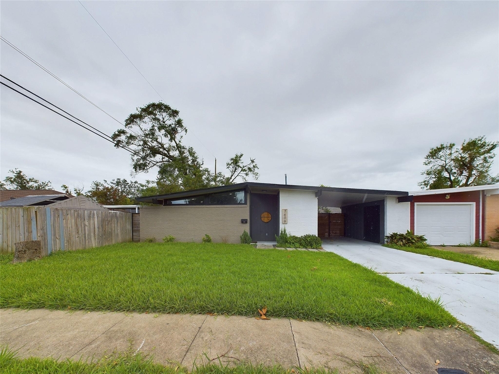 7609 Amelia Road - Photo 27