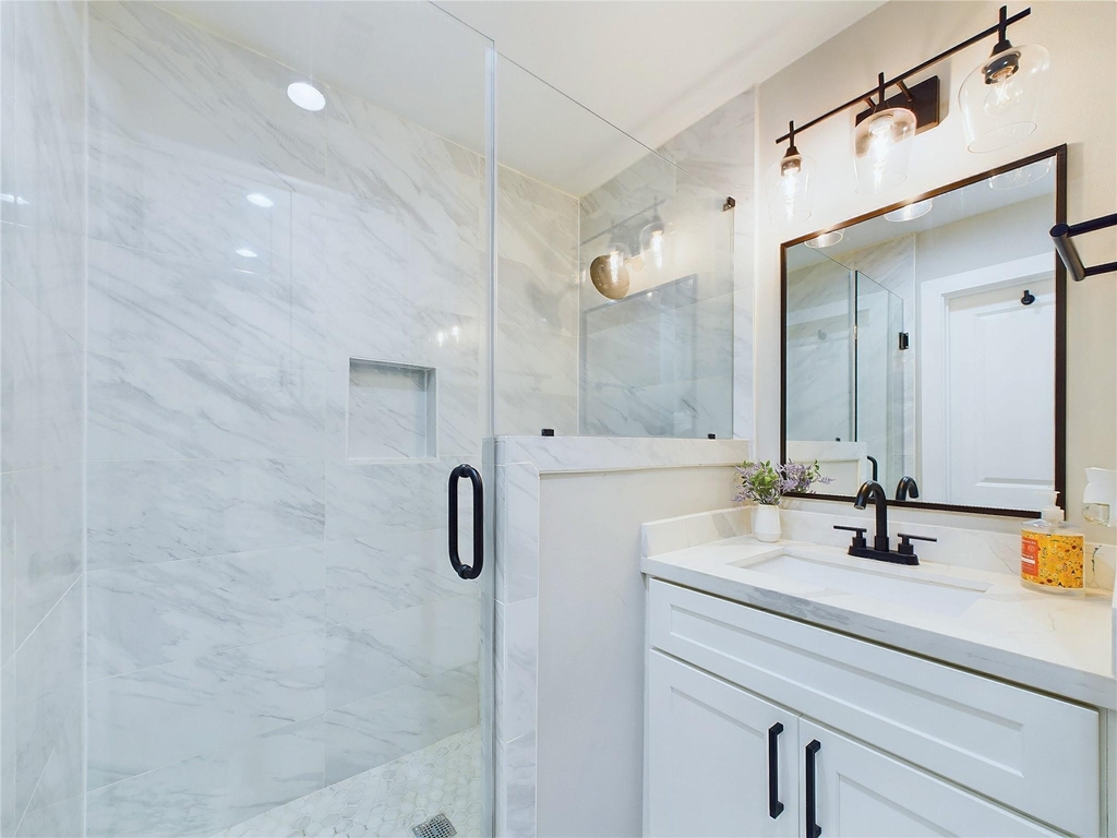 7609 Amelia Road - Photo 20