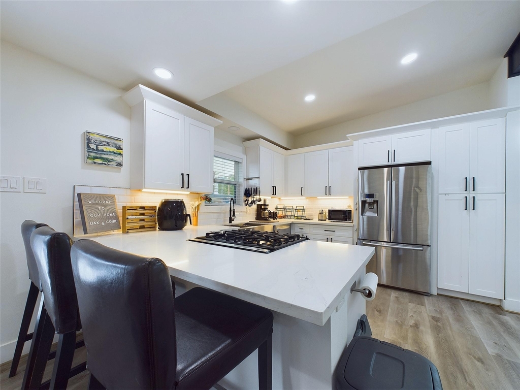 7609 Amelia Road - Photo 7