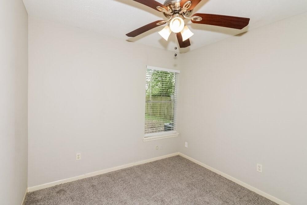 11611 Duane Street - Photo 12